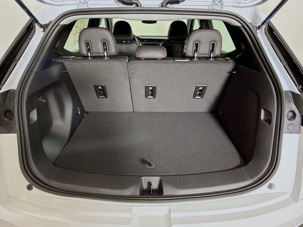 New 2027 Chevrolet Bolt RS FWD image 24