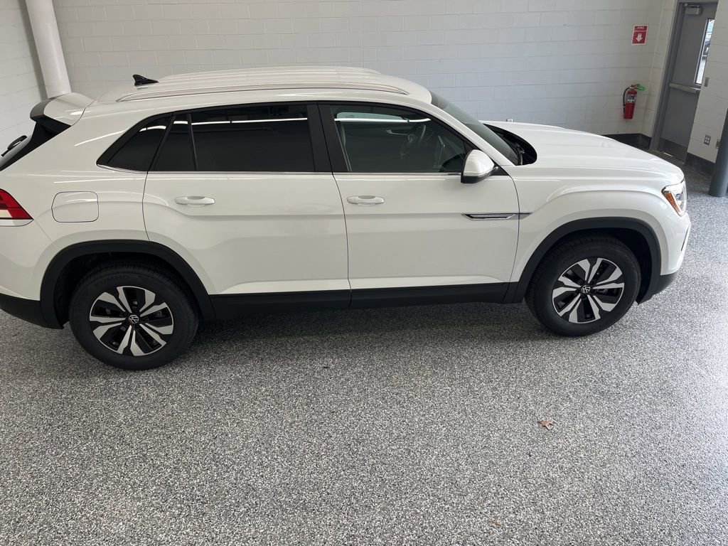 New 2026 Volkswagen Atlas Cross Sport SE AWD/4WD image 6