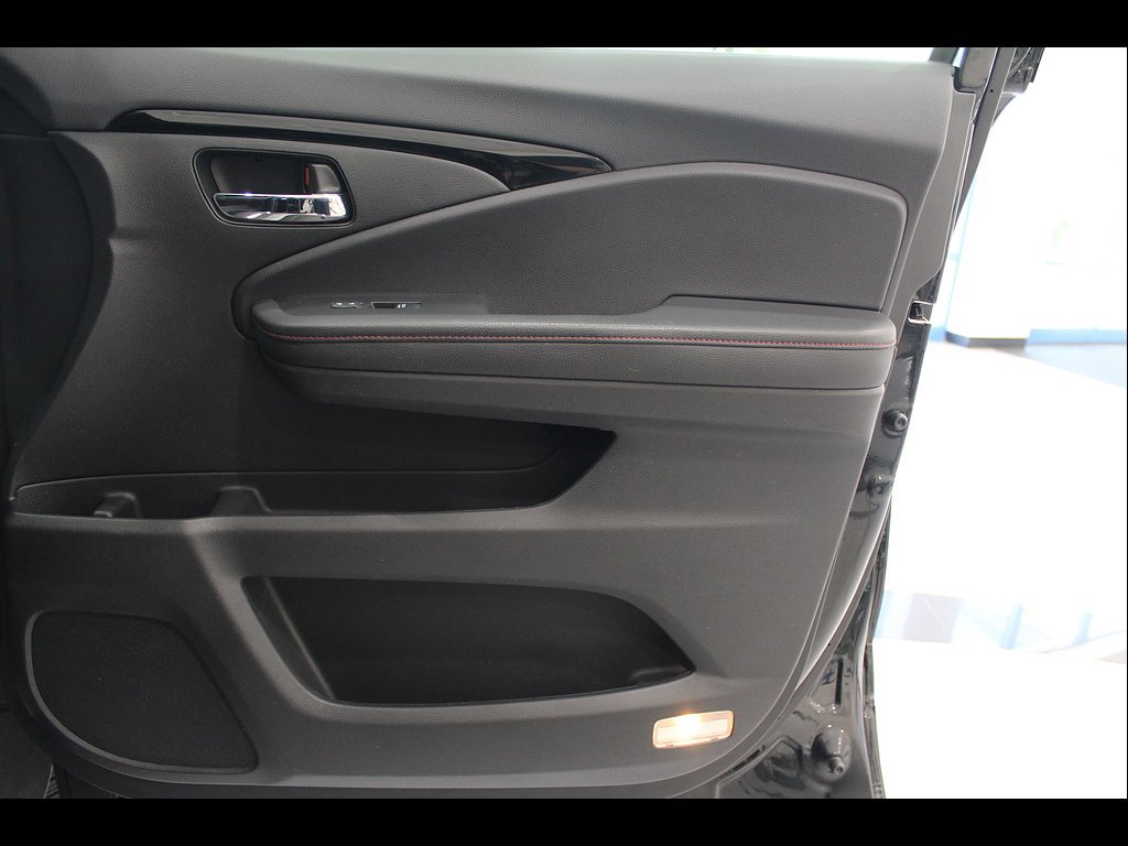 Used 2023 Honda Ridgeline Black Edition image 25