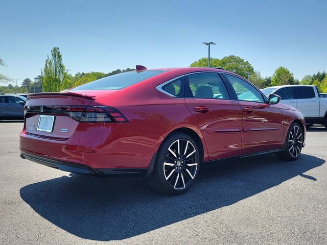 Used 2023 Honda Accord Touring image 4