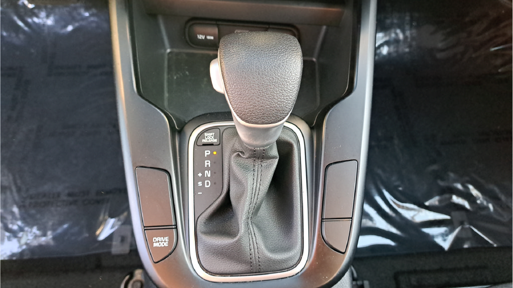 Used 2023 Kia Soul LX w/ LX Technology Package FWD image 22