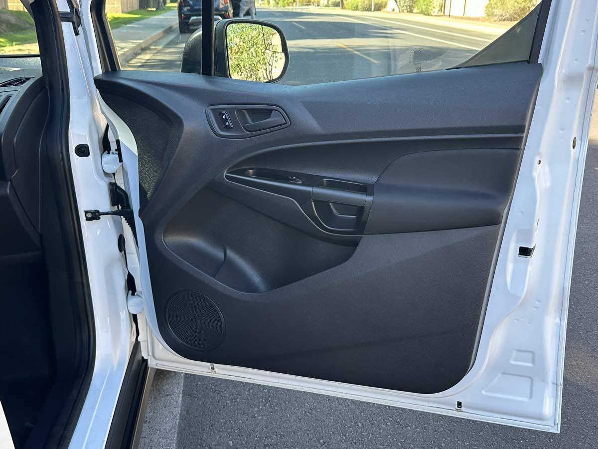 Used 2018 Ford Transit Connect XL FWD image 35