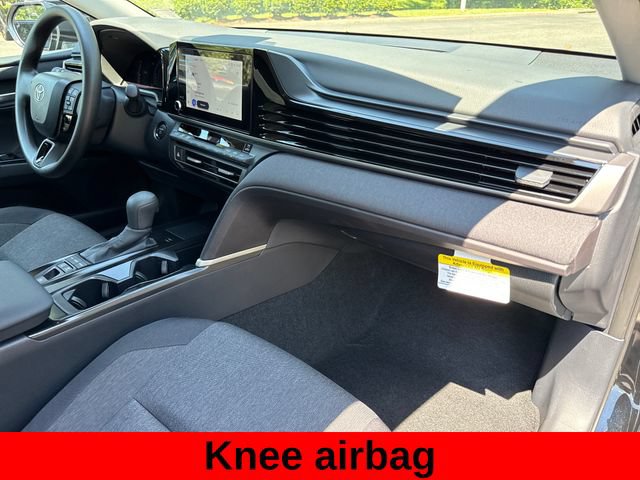 Used 2026 Toyota Camry LE FWD image 26