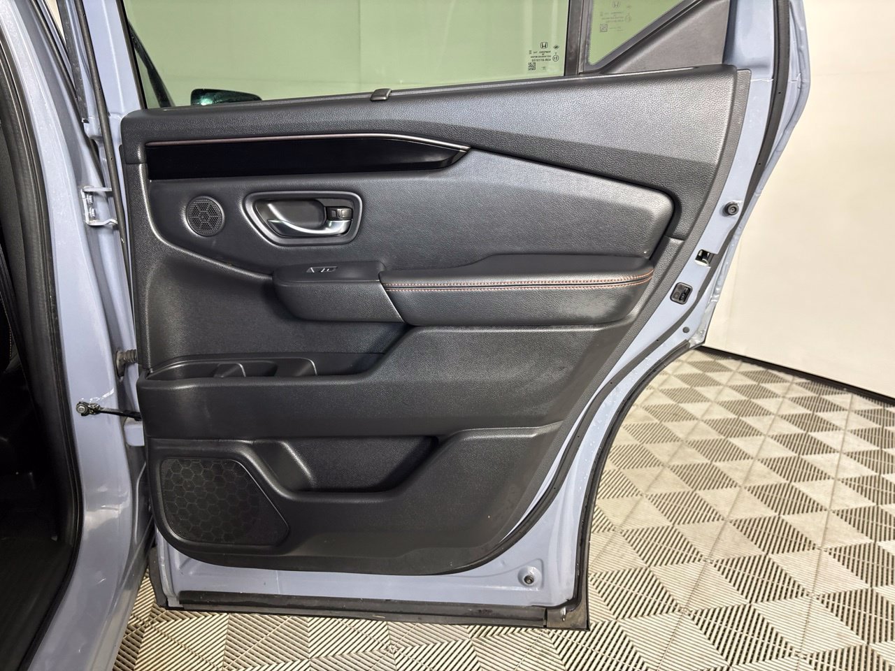 Used 2023 Honda Pilot TrailSport image 27