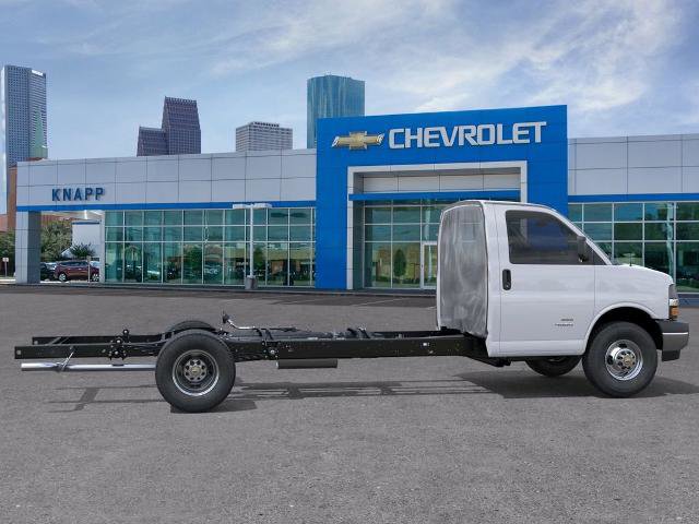 New 2026 Chevrolet Express 3500 w/ Power Convenience Package RWD image 5