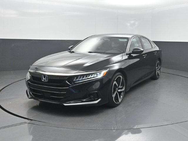 Used 2021 Honda Accord Sport image 2