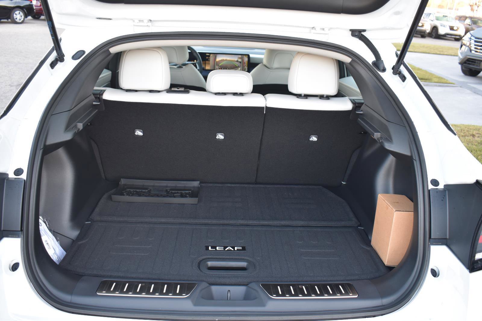 New 2026 Nissan Leaf SV+ w/ Illuminated Package image 36