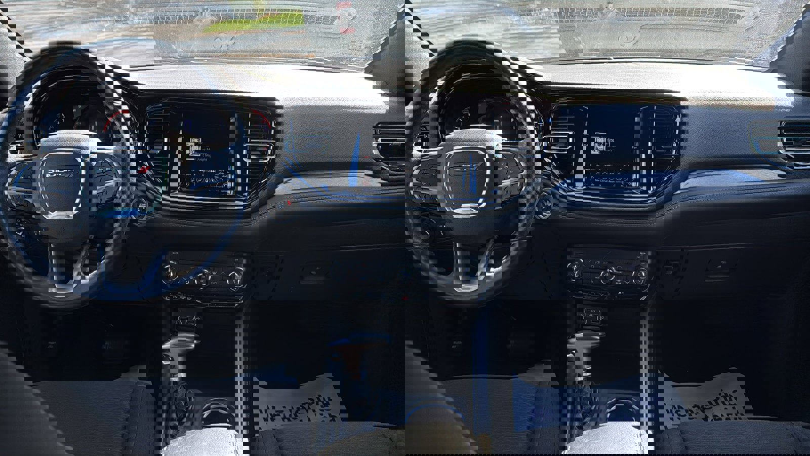 Certified 2022 Dodge Durango SXT w/ Blacktop Package image 22