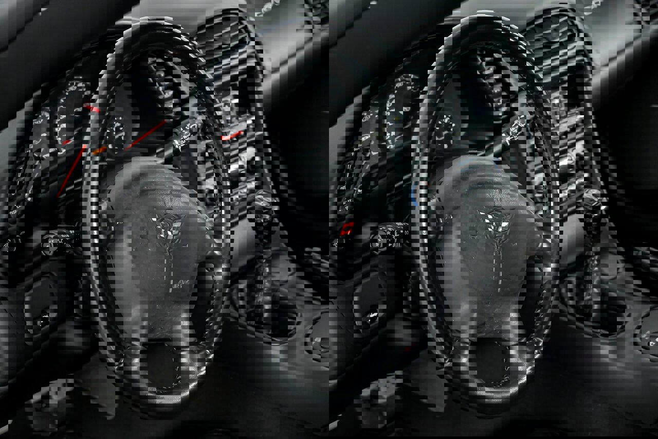 Used 2003 Chevrolet Corvette Z06 w/ Memory Package, 3 Drivers image 23