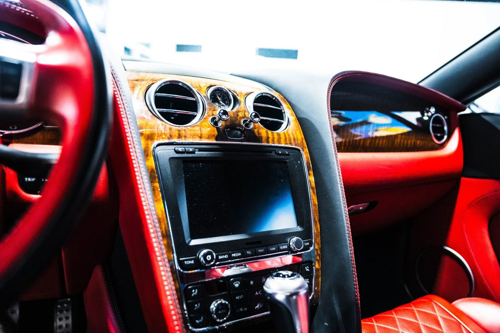 Used 2017 Bentley Continental GT V8 S image 37