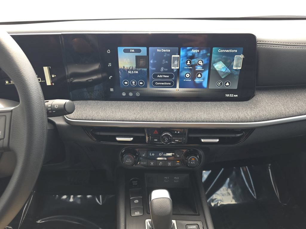 New 2026 Nissan Kicks SV w/ SV Premium Package AWD/4WD image 20