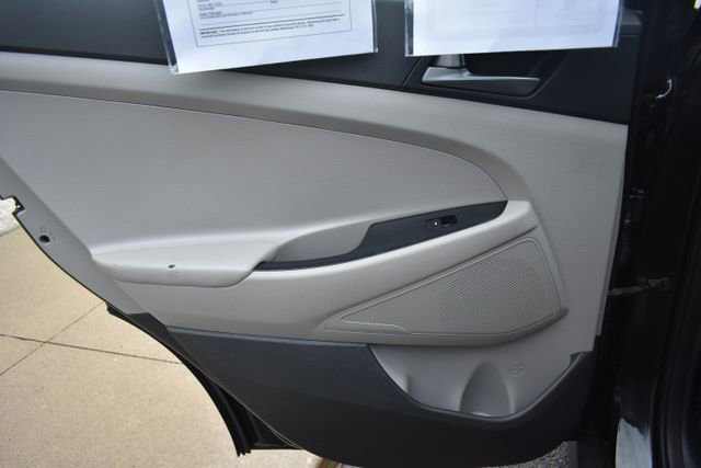 Used 2016 Hyundai Tucson Sport AWD/4WD image 29