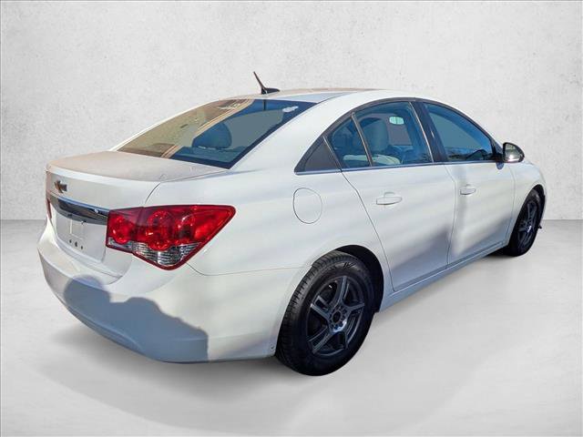 Used 2011 Chevrolet Cruze LS image 5