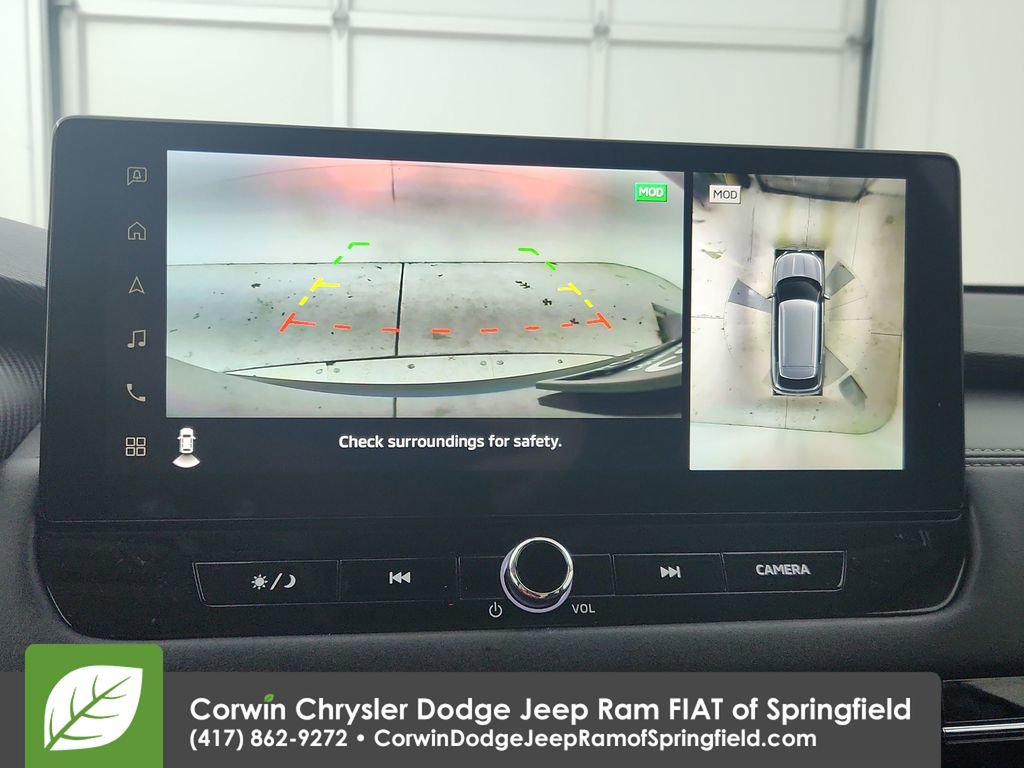 Used 2025 Mitsubishi Outlander SE image 25