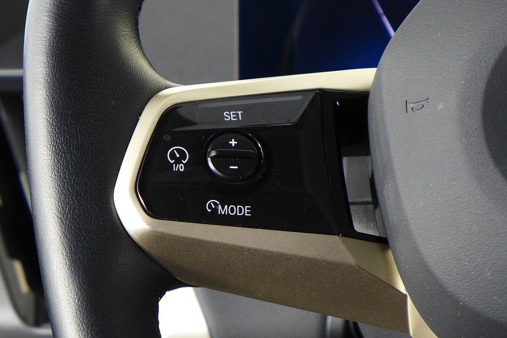 Certified 2023 BMW iX xDrive50 w/ Premium Package image 29