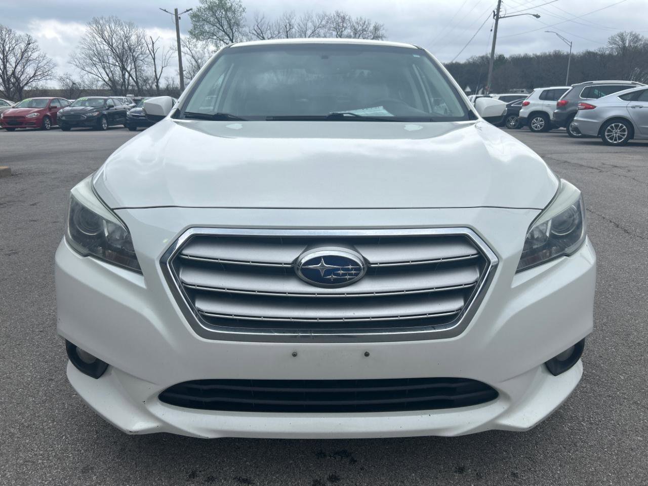 Used 2015 Subaru Legacy 2.5i Limited AWD/4WD image 2