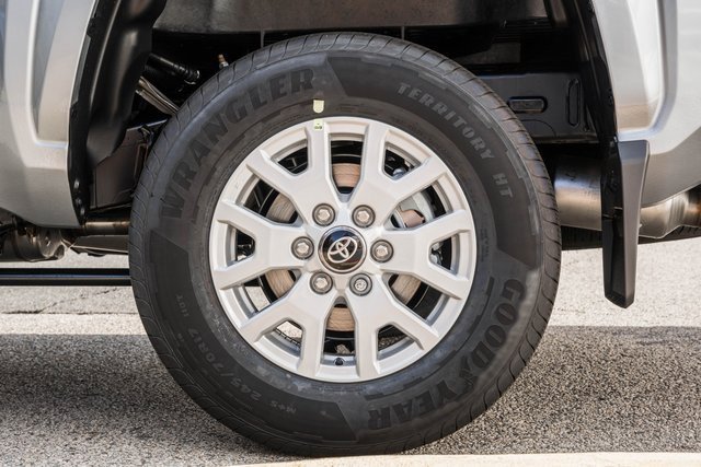New 2025 Toyota Tacoma SR5 image 17