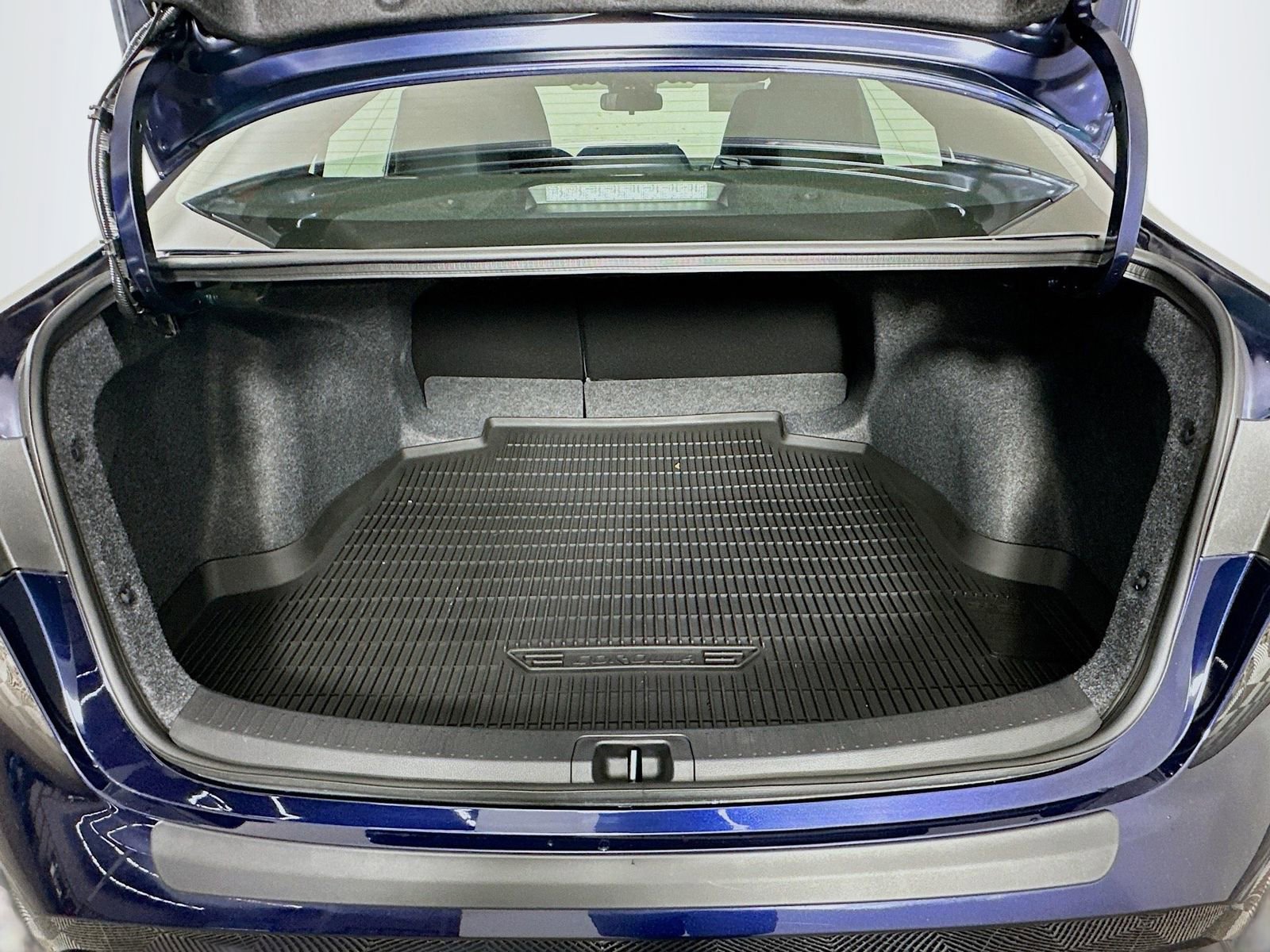 Certified 2026 Toyota Corolla SE w/ SE Package image 24