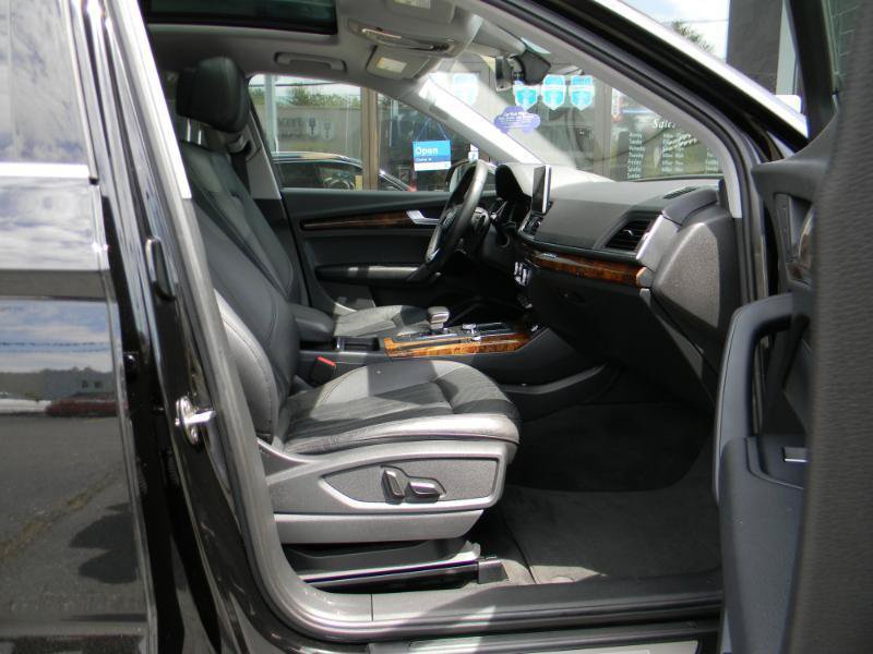 Used 2018 Audi Q5 2.0T Premium Plus w/ Premium Plus Package AWD/4WD image 15