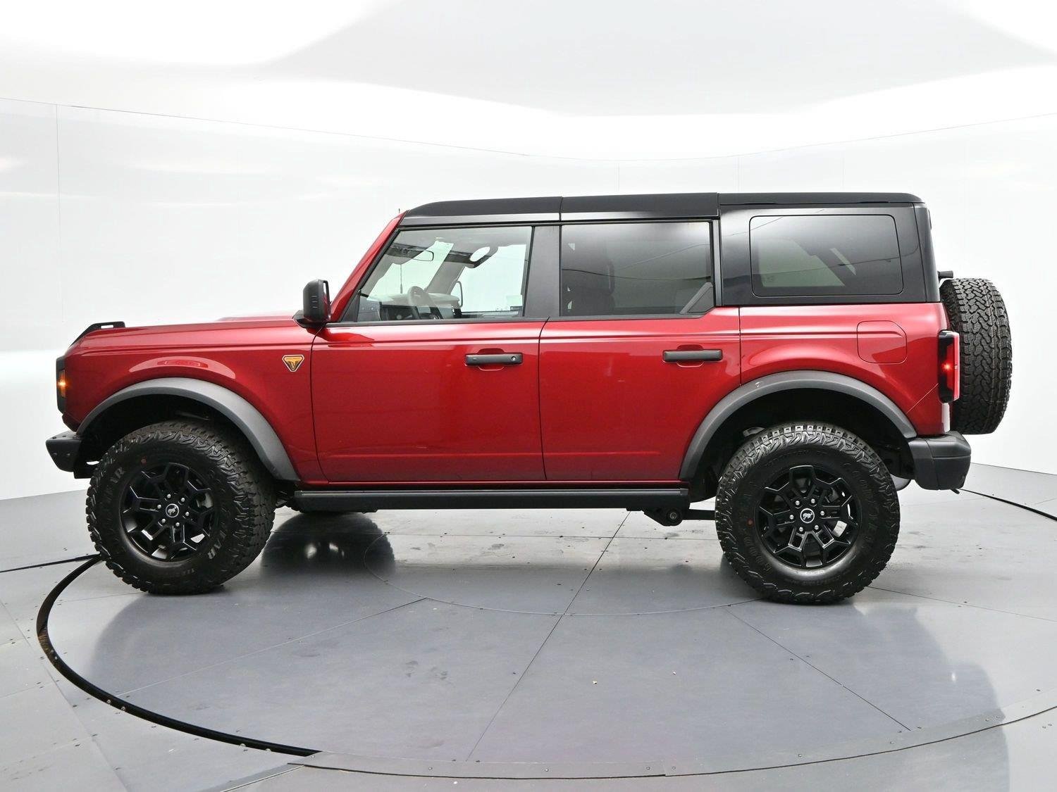 Used 2026 Ford Bronco Badlands AWD/4WD image 5