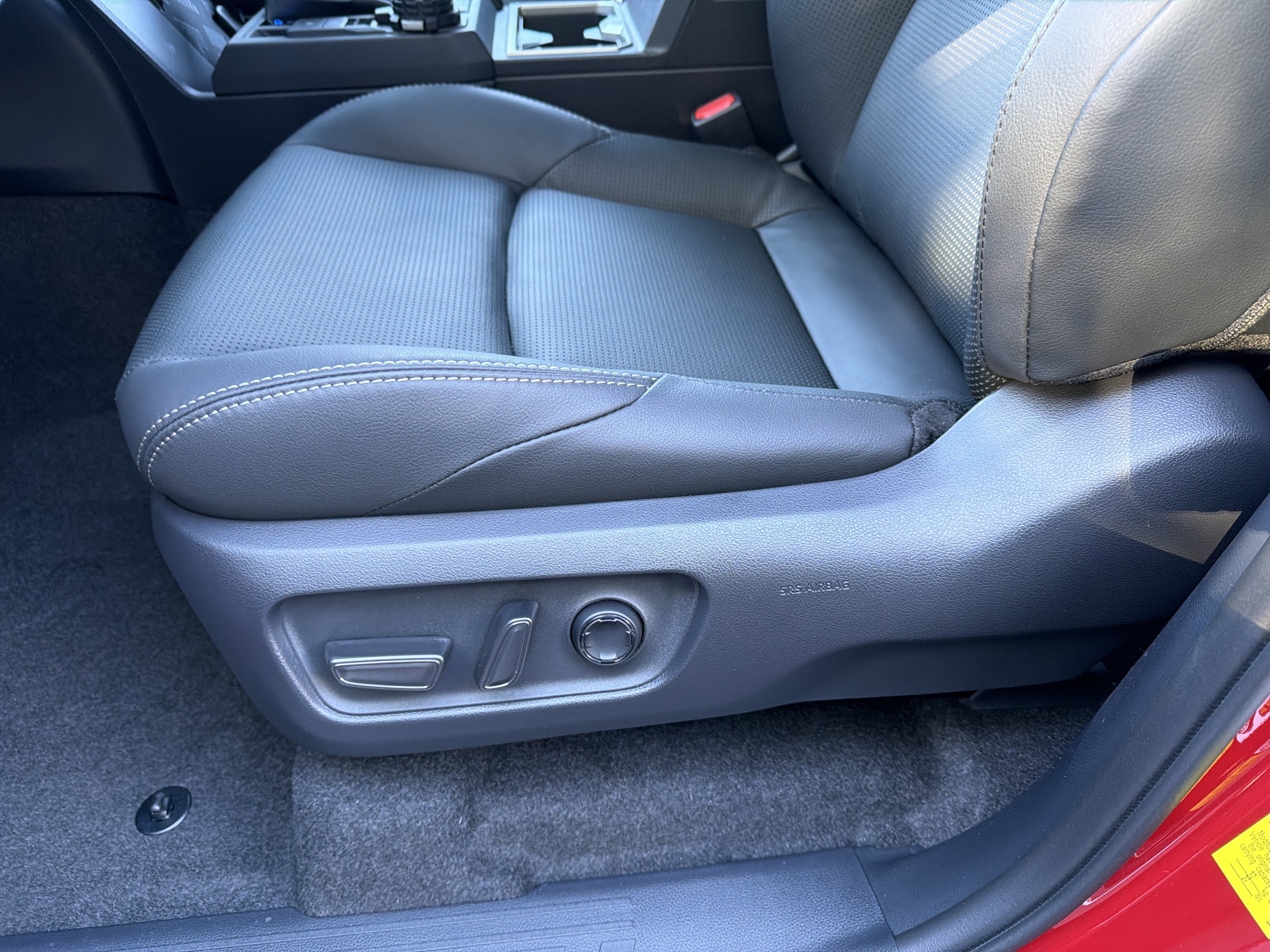 New 2026 Toyota 4Runner Limited AWD/4WD image 12