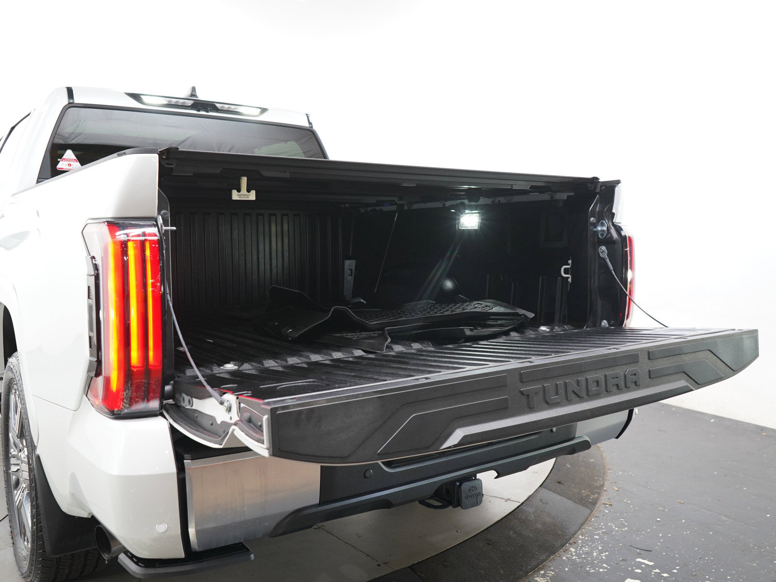 Used 2026 Toyota Tundra Capstone AWD/4WD image 18