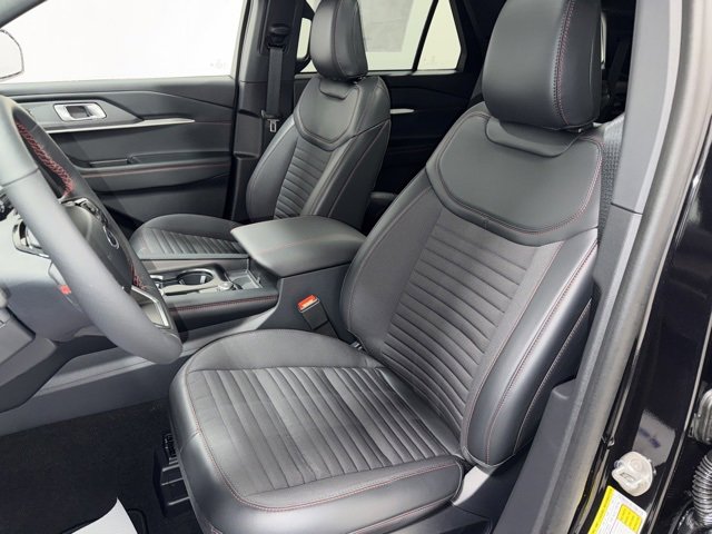 New 2025 Ford Explorer ST-Line w/ Premium Package image 13