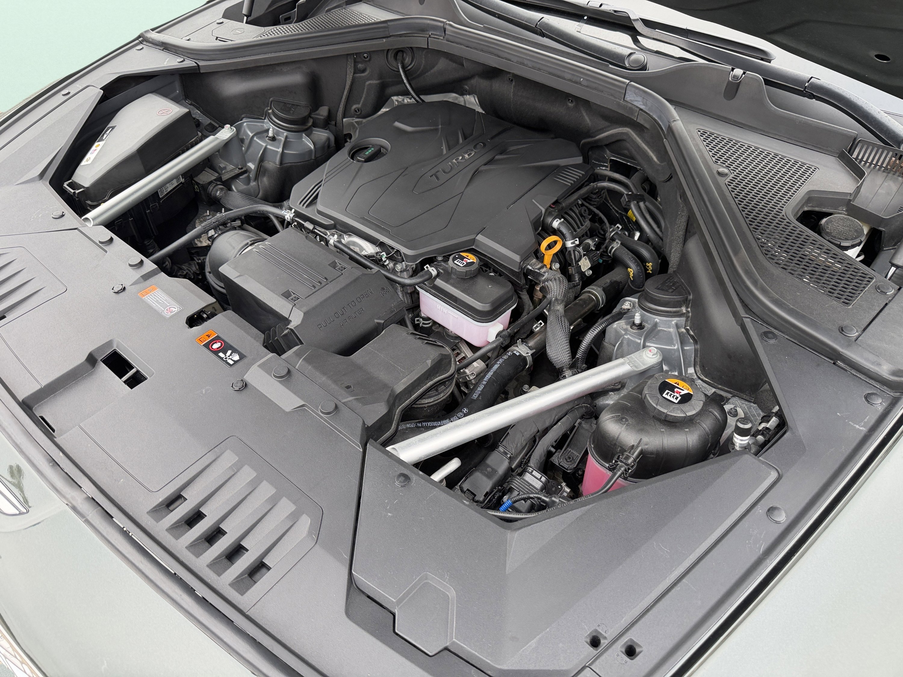 Used 2025 Genesis GV80 2.5T Standard image 13