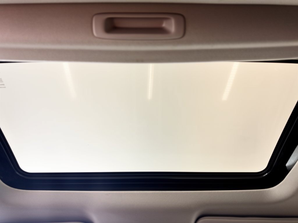 Used 2022 Honda HR-V EX-L image 27