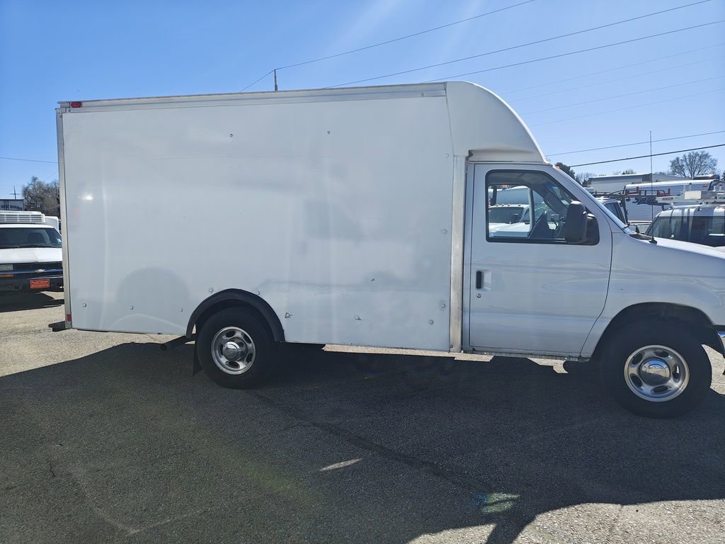 Used 2013 Ford E-350 and Econoline 350 Super Duty w/ PWR Locks & Windows Group RWD image 2