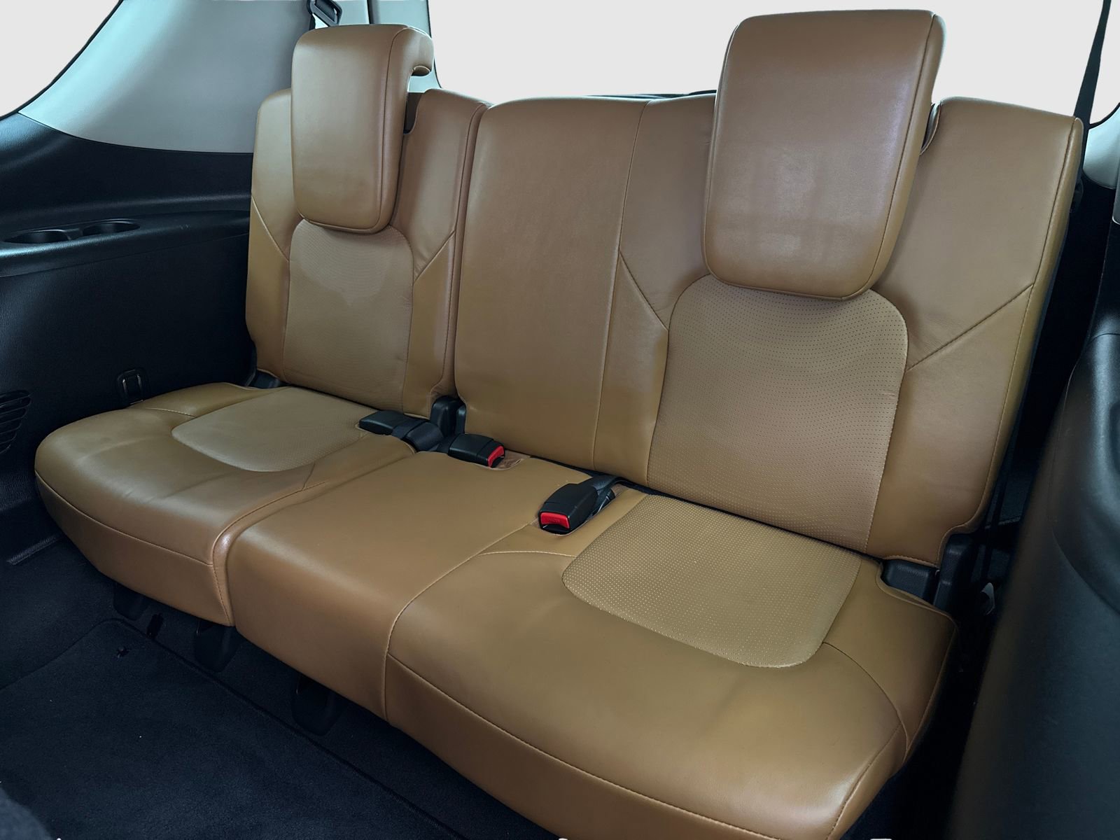 Used 2017 Nissan Armada Platinum w/ Interior Lighting Package RWD image 40