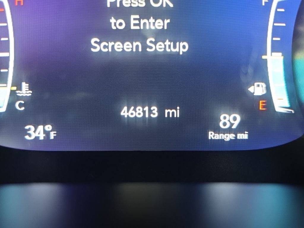 Used 2024 Chrysler Pacifica Touring-L image 31