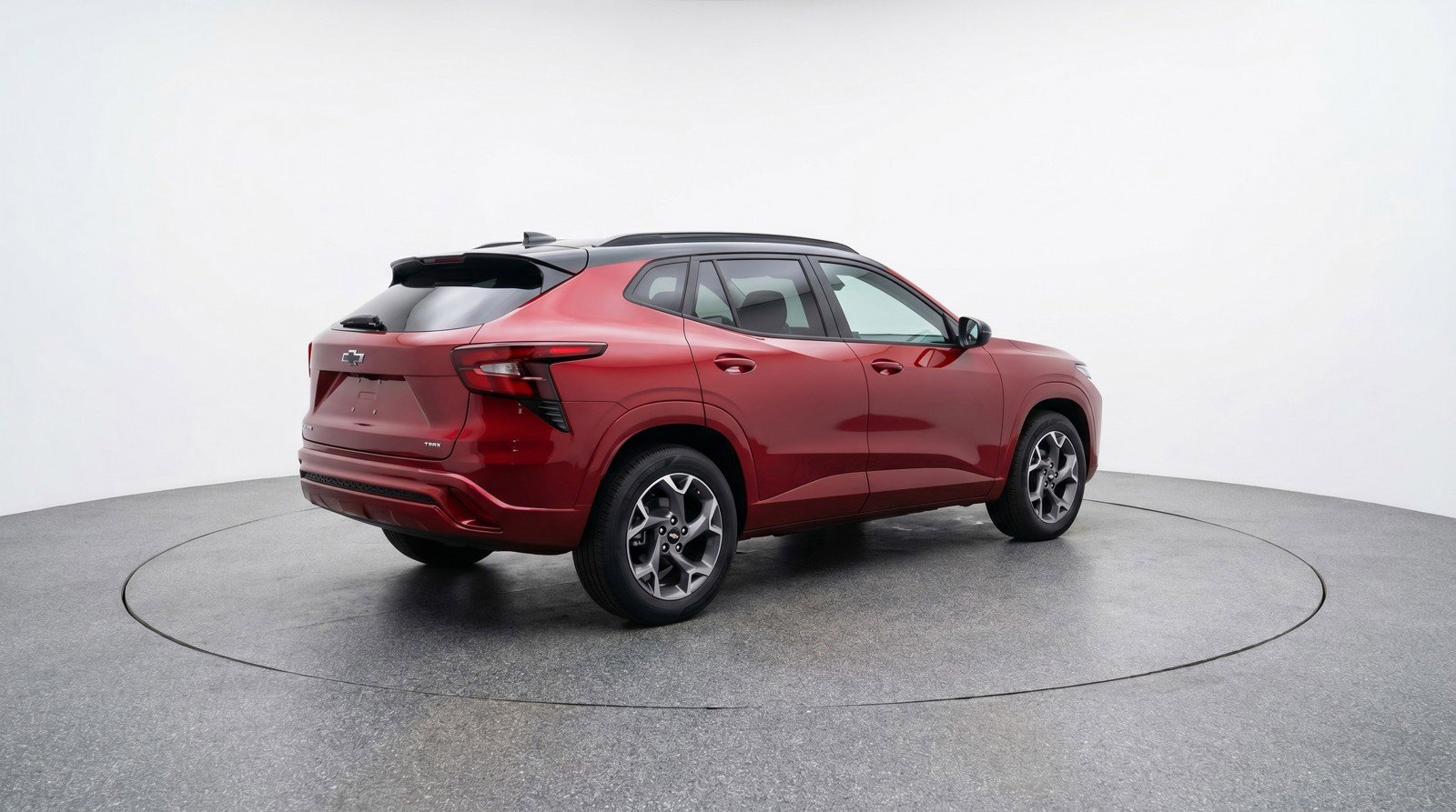 Used 2025 Chevrolet Trax LT FWD image 9