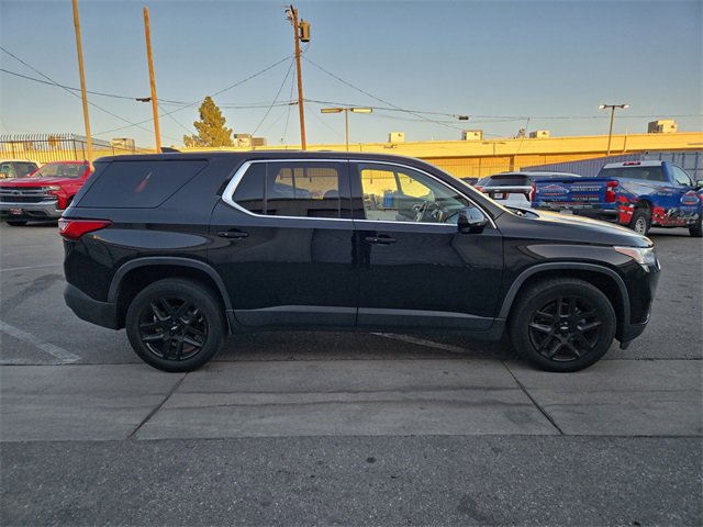 Used 2019 Chevrolet Traverse LS image 2