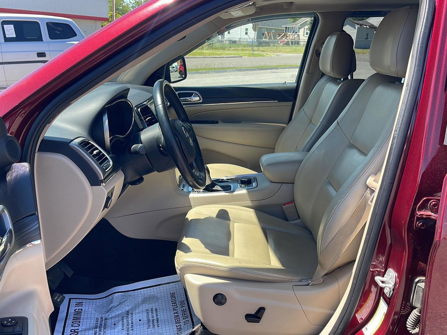 Used 2019 Jeep Grand Cherokee Limited w/ Trailer Tow Group IV AWD/4WD image 44