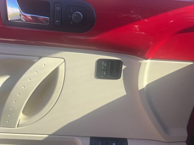 Used 2010 Volkswagen Beetle Coupe FWD image 7
