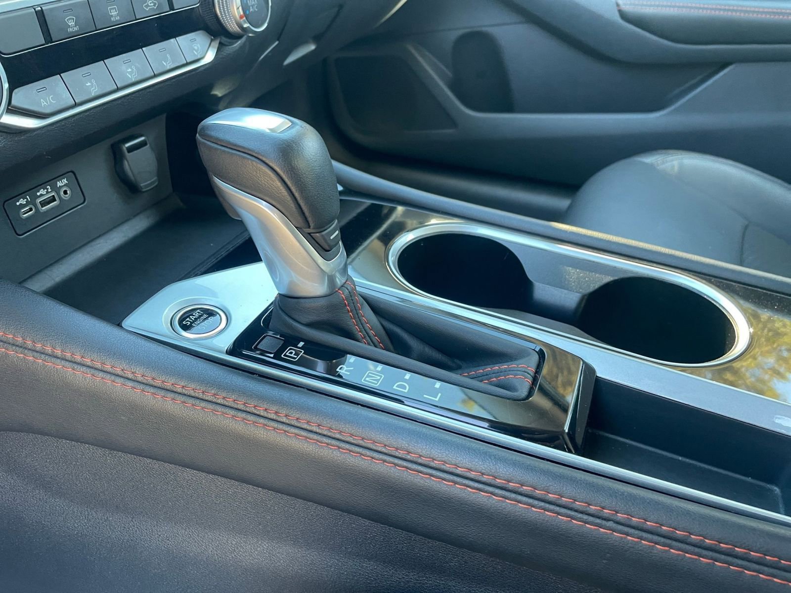 Used 2025 Nissan Altima 2.5 SR image 38