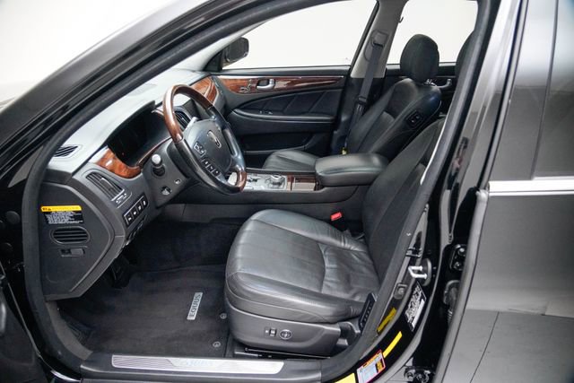 Used 2013 Hyundai Equus Signature image 23