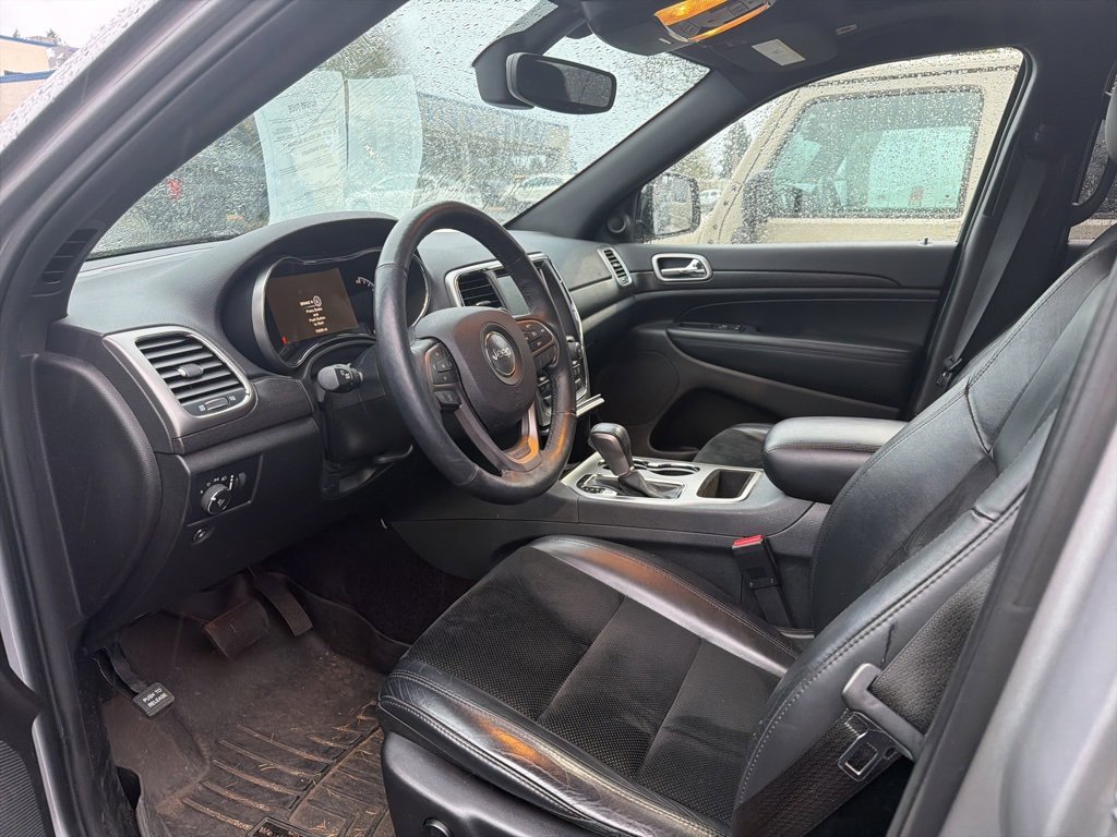 Used 2017 Jeep Grand Cherokee Altitude image 7