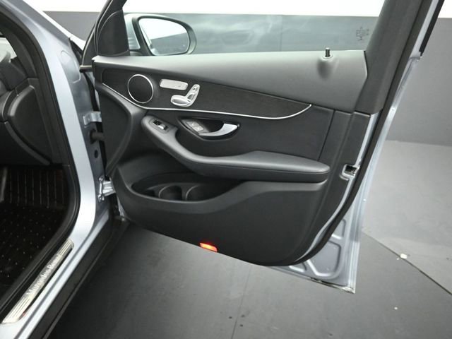 Used 2022 Mercedes-Benz GLC 300 4MATIC image 34