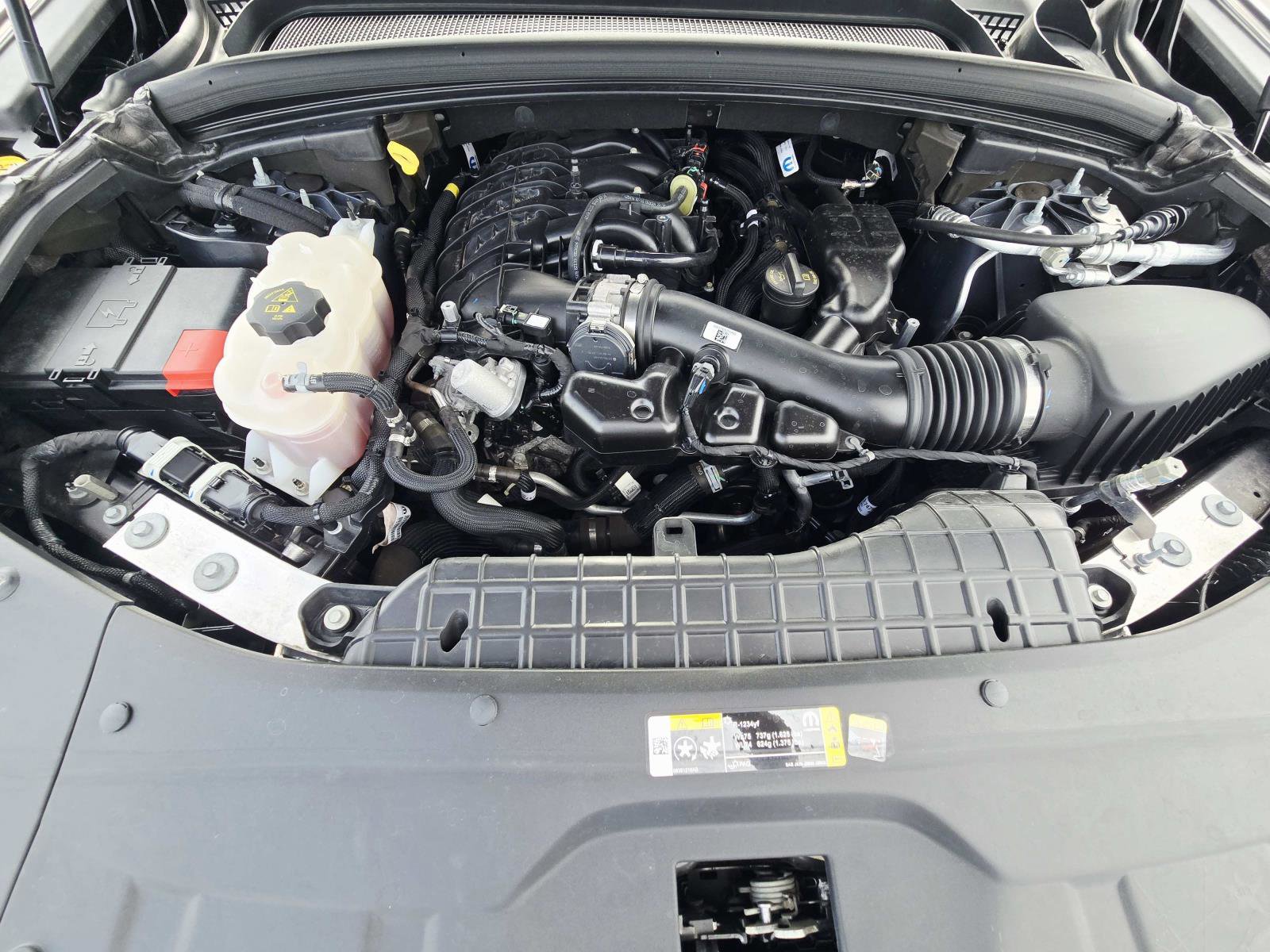 Used 2024 Jeep Grand Cherokee Limited w/ Black Appearance Package image 19