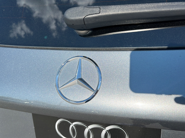 Used 2021 Mercedes-Benz GLC 300 4MATIC image 24