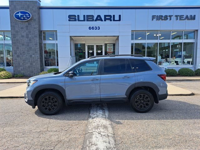 Used 2023 Honda Passport TrailSport image 3