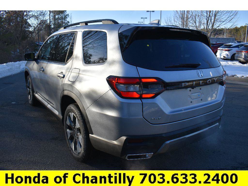 Used 2026 Honda Pilot Elite image 5