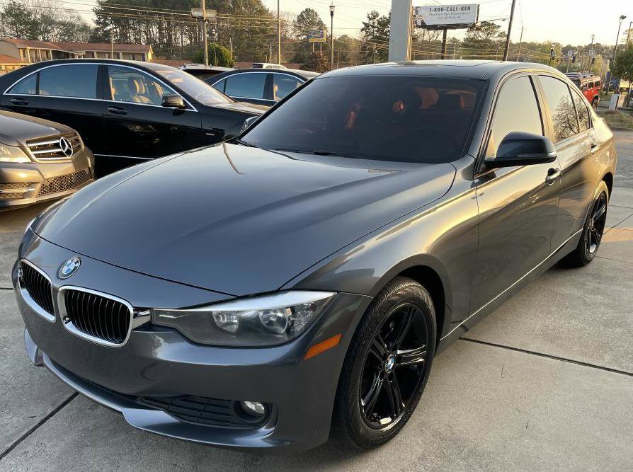 Used 2015 BMW 320i I image 3