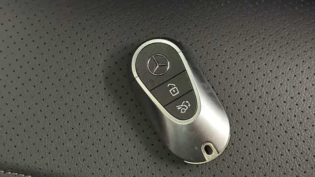 Certified 2026 Mercedes-Benz GLC 300 4MATIC image 38