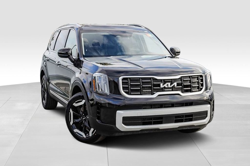 Used 2025 Kia Telluride S AWD/4WD image 2