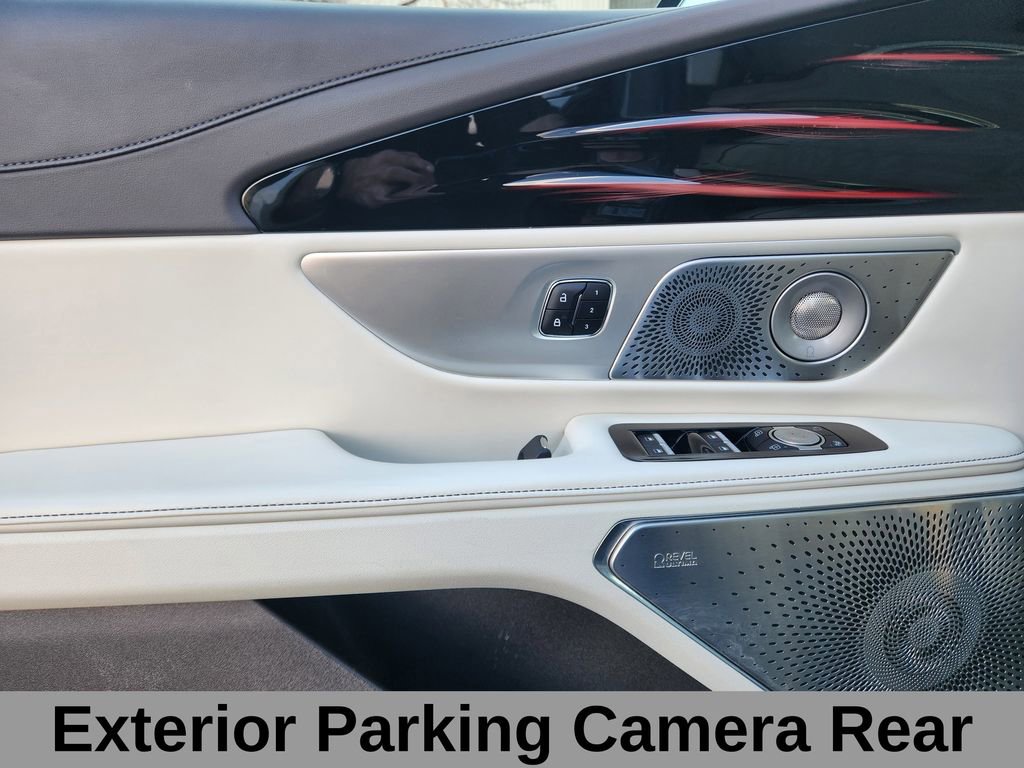 Used 2024 Lincoln Nautilus Black Label w/ Jet Appearance Package (87T) image 8