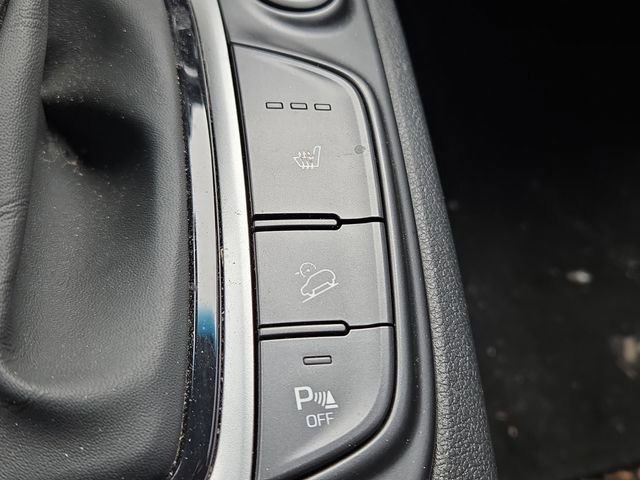 Used 2020 Hyundai Kona Ultimate image 16