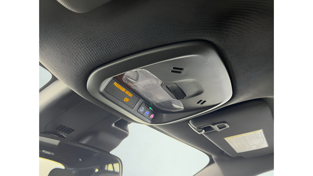 New 2026 Chevrolet Trax RS w/ Driver Confidence Package FWD image 19